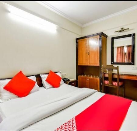 Hotel Guru International Jodhpur  Buitenkant foto